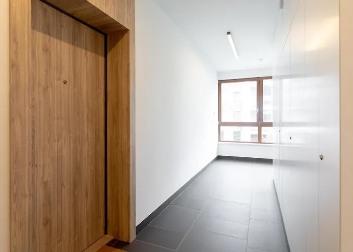 Royal Wilanow Stylish By Bookinghost